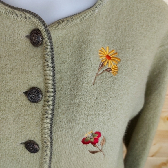 GADDY Boiled Wool Handmade Sweater Cardigan Jacket Flowers Embroidery Size M - Picture 5 of 13